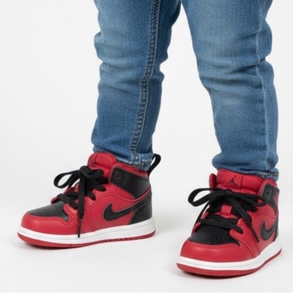 Nike Air Jordan 1 Mid Toddler Shoes Black/Varsity Red "Bred" Sneakers Size 5C